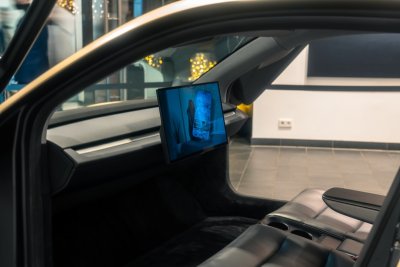 Zo leest de AI achter Tesla FSD de straat: neurale netwerken uitgelegd voor autoliefhebbers